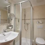 Hotel Garden & Goetzfried 4*