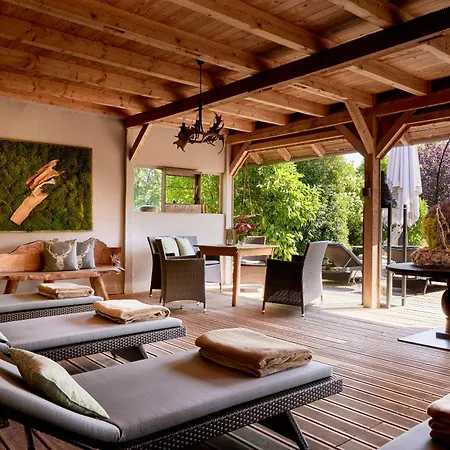 Hotel Garden & Goetzfried 4*